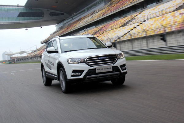 HAVAL H6 COUPE RACES WITH PASSION AT SHANGHAI F1 RACING TRACK